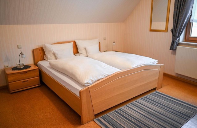 Doppelzimmer Eifel-zeit Dusche/wc - Eifelhotel Fuchs