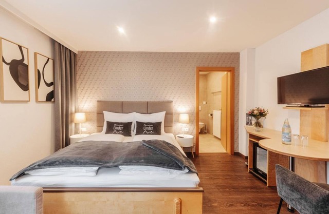 Doppelzimmer Komfort - Pension Linder