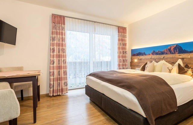 Doppelzimmer mit Balkon - Appartments und Pension Mariandl