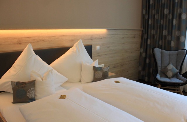Doppelzimmer mit Dusche und WC