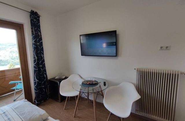 Doppelzimmer mit Südbalkon - Pension Zum Mühlrad