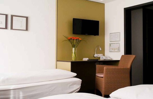 Doppelzimmer mit Zustellbett
