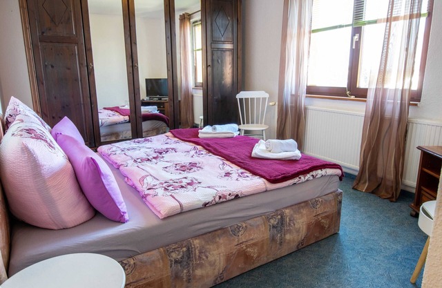 Doppelzimmer - Pension Zur Kurve