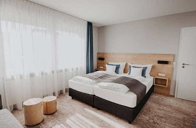 Doppelzimmer "peres" im "haus an der Chaussee" - Landidyll Hotel-restaurant "zur Marienburg"