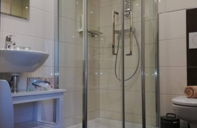 Doppelzimmer Zusatzbett mit Seeblick - Pension Strauß