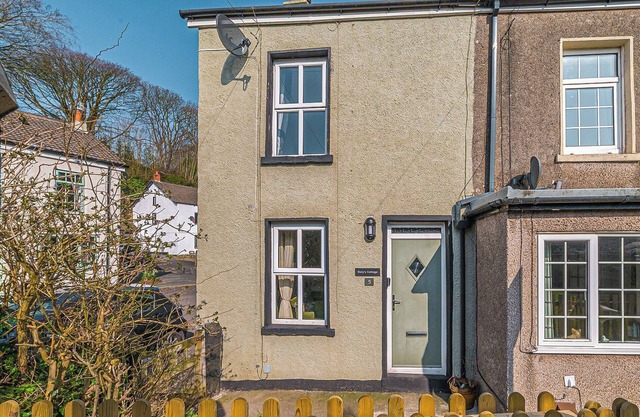 Dorys Cottage is the perfect cosy getaway for two adults and one child.