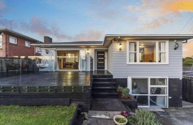 Double bedroom in Auckland central near airport