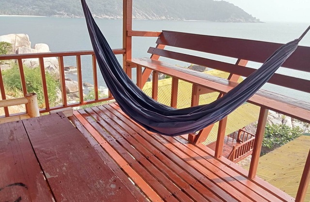 Double Fan Bungalow with Ocean View