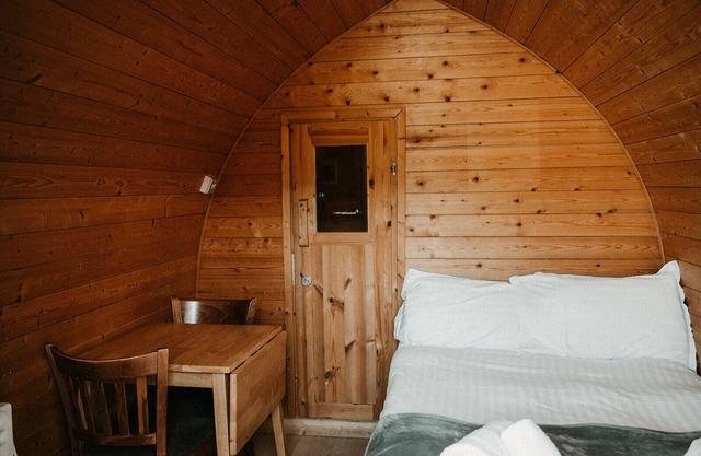 Double Glamping Pod - Tulip