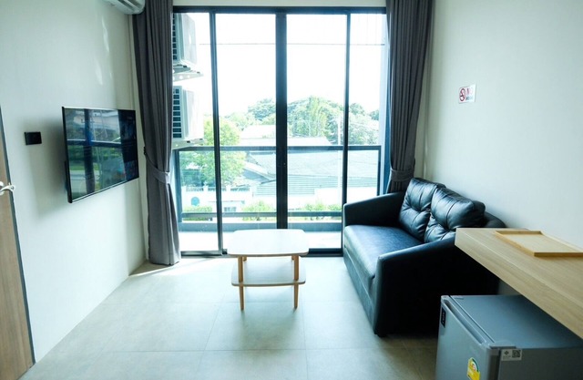 Double J Hotel