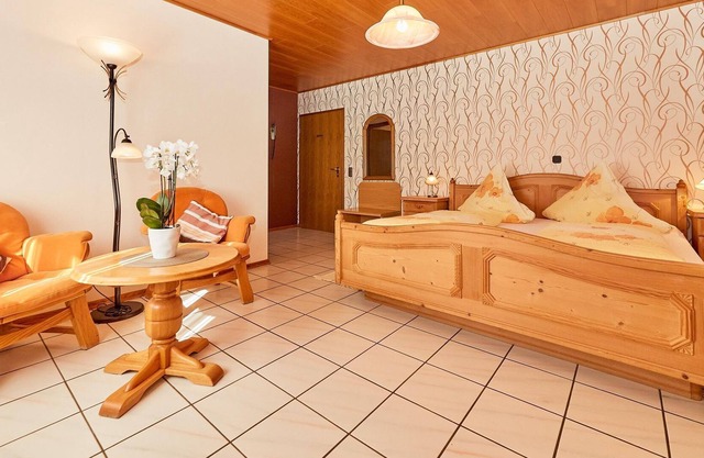 Double room 1 - guest and wine house Haus Schatzgarten