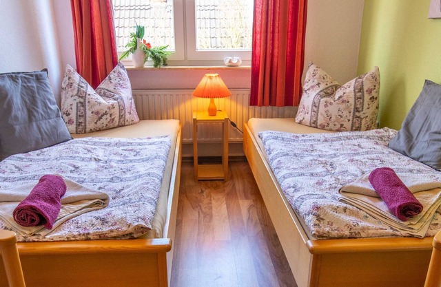 Double Room (13) - Pension Zur Curve