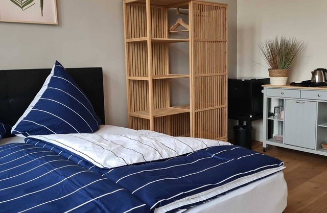 Double room (18-30m², 2pers.), fridge, Smart-TV - Altes Lazarett Gästehaus