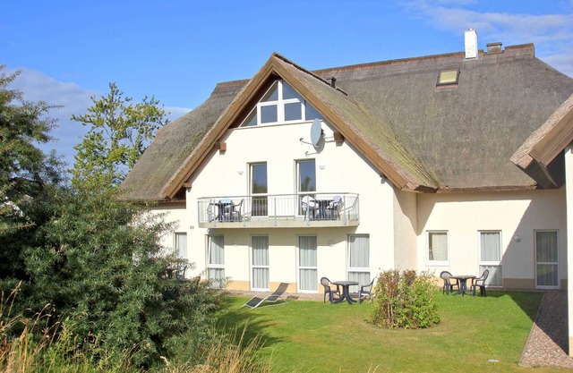 Double room 29 - Strandhaus Mönchgut Bed & Breakfast Lobbe