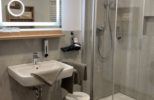 Double room 9 - Gäste- und Weinhaus Haus Schatzgarten
