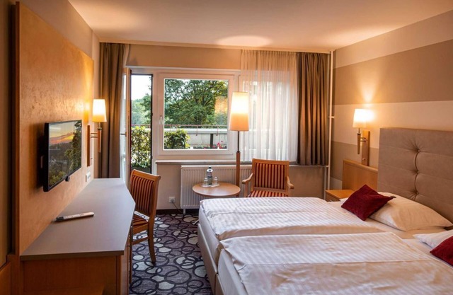 Double room, bath, WC, standard - Berghotel Bastei