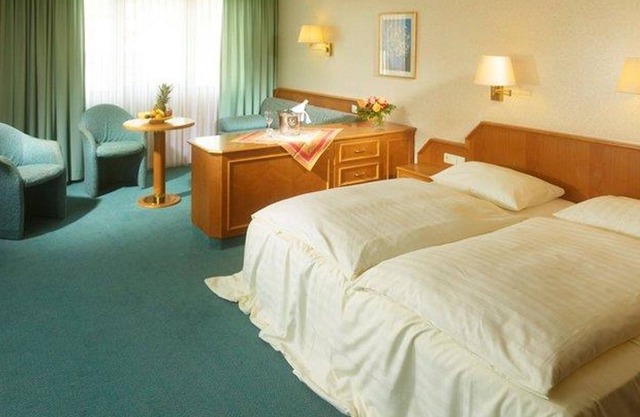 Double Room Business - Hotel-Restaurant Pfälzer Hof