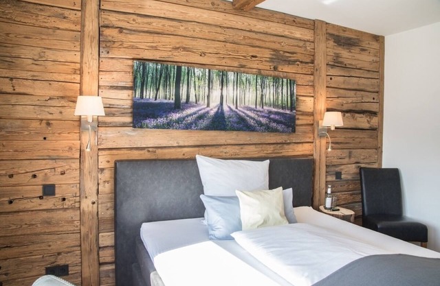 Double room for 2 guests with 20m² in Dormagen (264394)