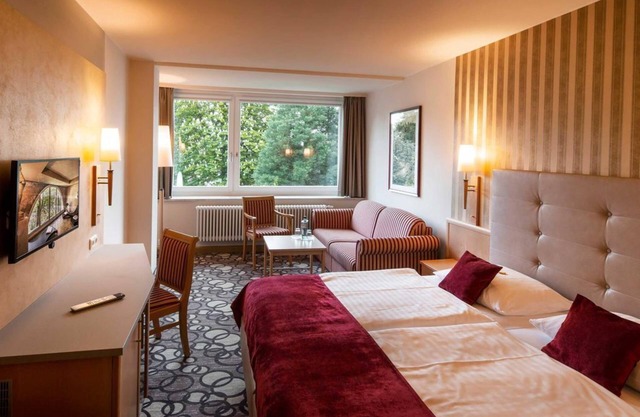 Double room Grand, bath, WC - Berghotel Bastei