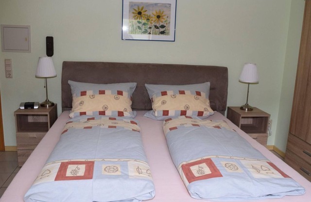 Double room mountain side - Gästehaus Herbert Kappes