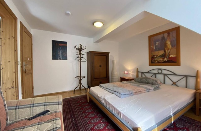 Double room New York with French balcony Bed - Felsenmühle Neuleiningen