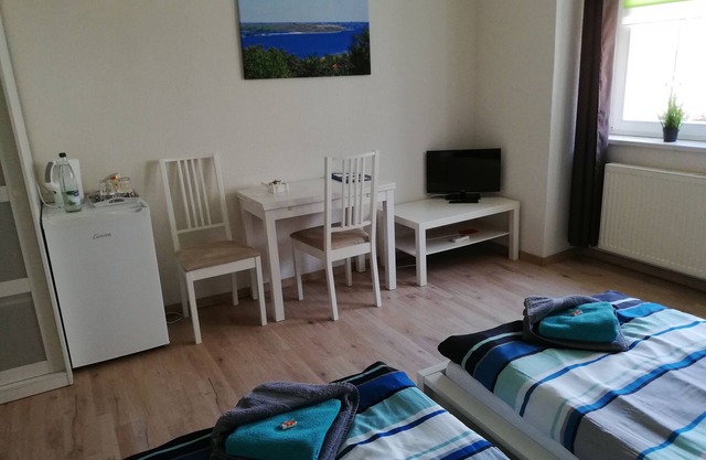 Double room-Private Bathroom-Classic-Street View