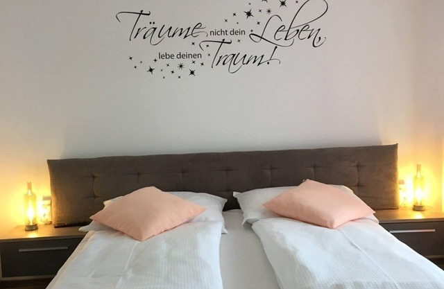 Double room, shower, WC, balcony - Pension Seeblick Latzko