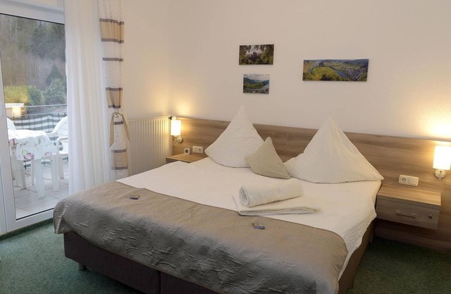 Double room shower/WC - Scheid, Hubertus