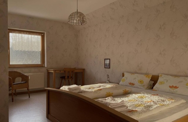 Double Room, Shower, Toilet - Gasthaus "Zur Post"