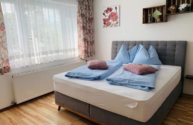 Double room, shower, WC, 1 bedroom - Appartementhaus Sonne