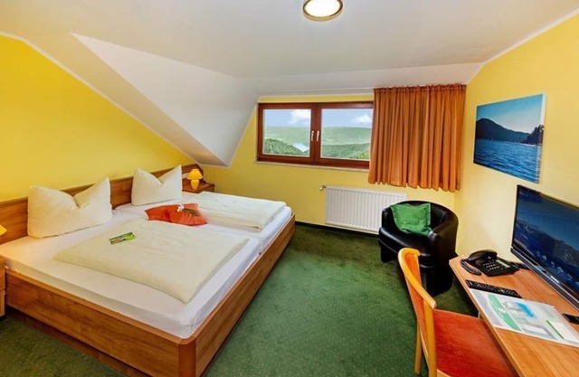 Double room shower/WC without balcony - Hotel Haus Seeblick