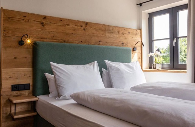 Double room standard - Hotel and Landgasthof Zachschuster