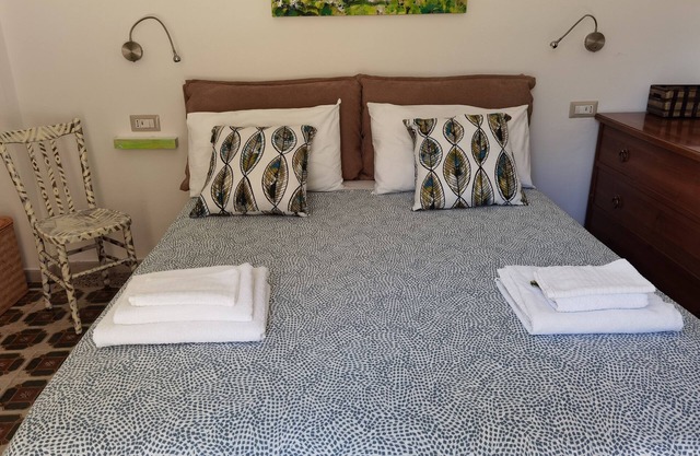 Double Room. The Garden. Rooms & Breakfast.