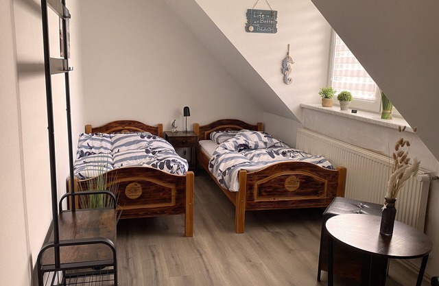 Double room Ueckermünde for 2 pers. with shower/WC - Pension Tweete Heimat
