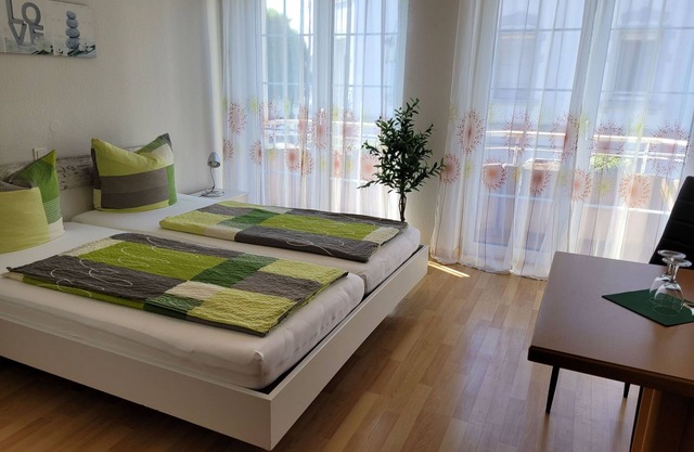 Double room with shower and WC