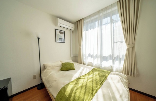 Double Room with Private Bathroom 204/Osaka Ōsaka