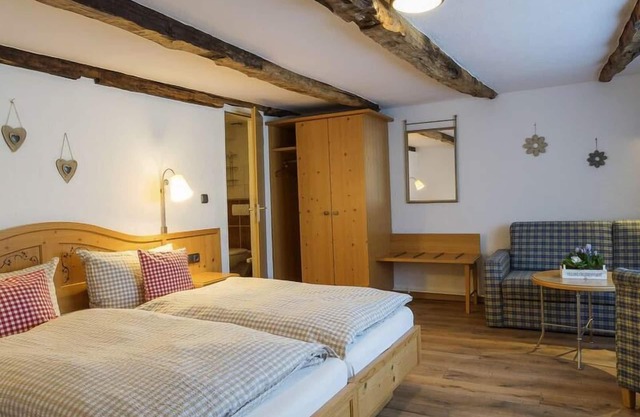 Double room with shower and WC