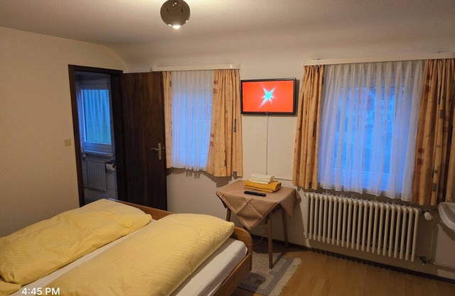 Double room without balcony with shower and WC