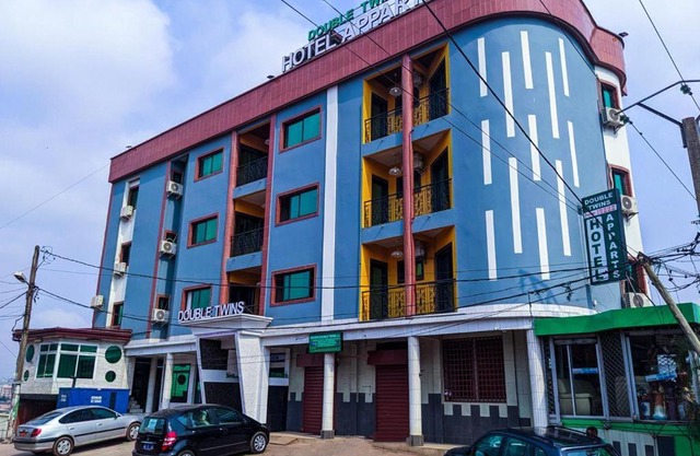 Double twins Hotel & Suites