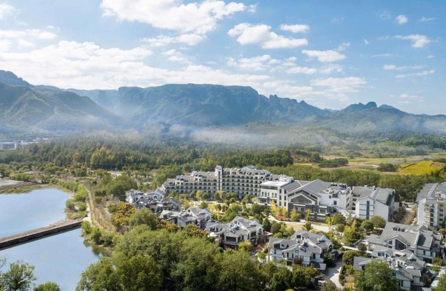 Doubletree By Hilton Taizhou Shenxianju