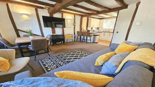 Dove Cott Croyde Sleeps 4 Central Location