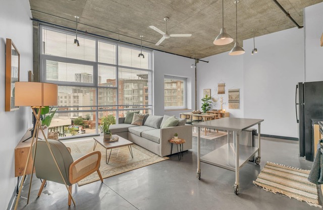 Downtown 1 Bedroom Loft in the Gulch