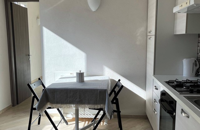 Downtown apartment three minutes from the beach CIN IT009029C29ZFYWLEW