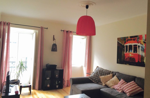 Downtown Apartment - 2 Bedrooms WIFI