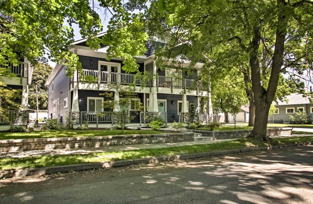 Downtown Coeur d'Alene Rental: Near Lake!