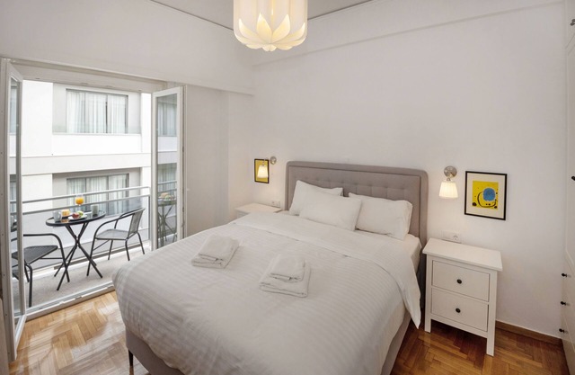 Downtown exceptional studio Syntagma by GHH