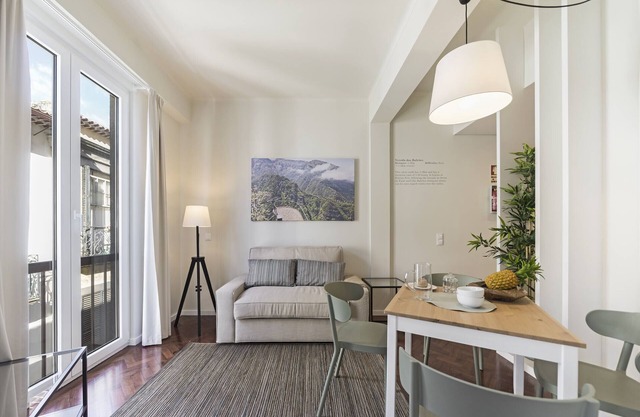 Downtown Funchal Apartments 2B Balcões, in the heart of the city.
