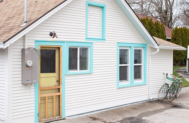 Downtown/Garden District AlleyHouse