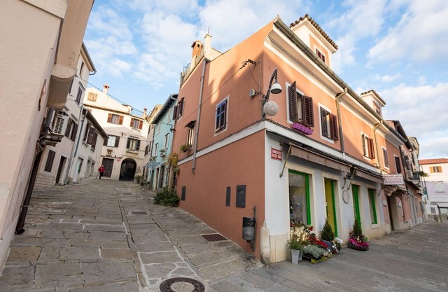 Downtown Koper Spacious Apartment with Balcony - Two Bedroom Apartment with Balcony