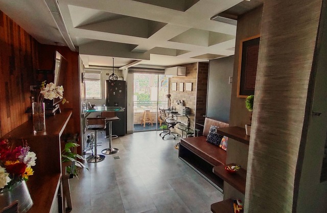 🔅Downtown Loft w/Balcony 🔅 Great Price 🔥